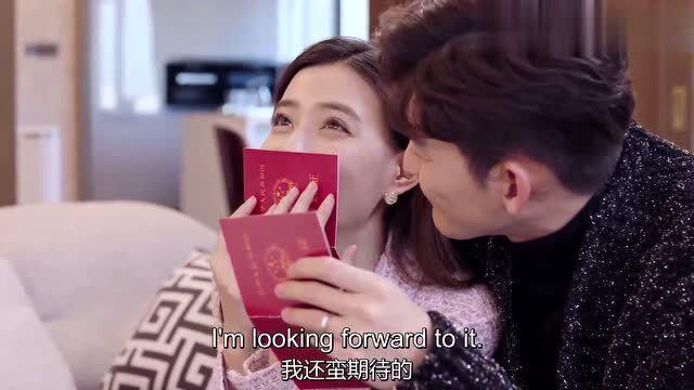 为什么我填报志愿之后，然后填写的第一个支援里面学校的学长加我扣扣，然后还问我姓名报考号什么的，?游戏画面